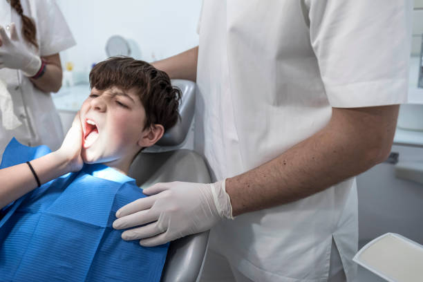 Best Emergency Root Canal Treatment in Navasota, TX
